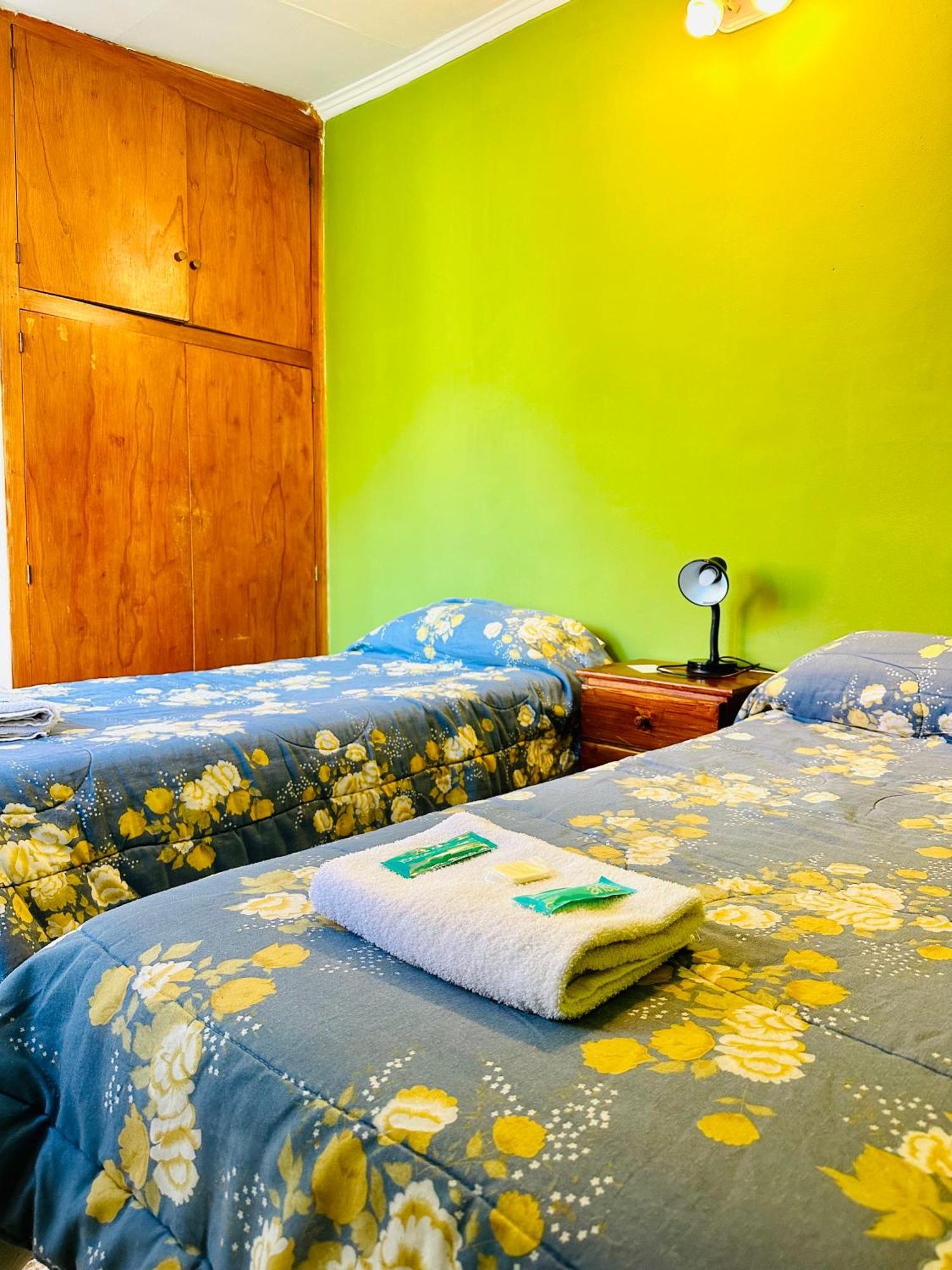 Amancay, Hostal Patagonico Hotel El Calafate Eksteriør billede